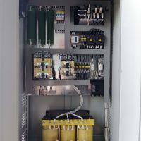 河南圣斯電氣吸盤(pán)專用強(qiáng)磁PLC控制柜