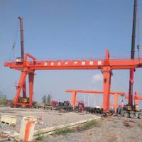 恩施建始縣雙主梁門(mén)式起重機(jī)各種型號(hào)起重機(jī)，行吊廠(chǎng)家直銷(xiāo)